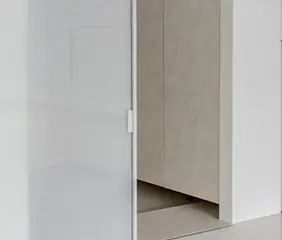 현관 슬라이딩도어